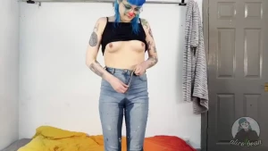 Bonus clown pee vid for vipees after putting on her tightest jeans