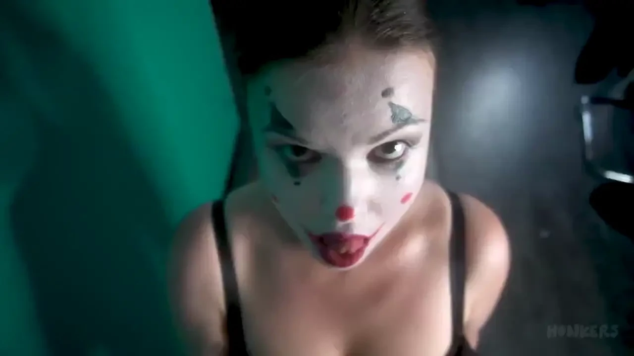 Pov blowjob with dirty talk video clown nina wants to join the circus 