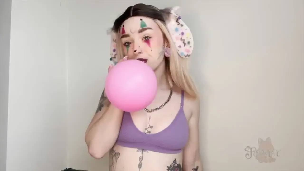 New vid - balloon bunny blows up balloons in this week s free video 