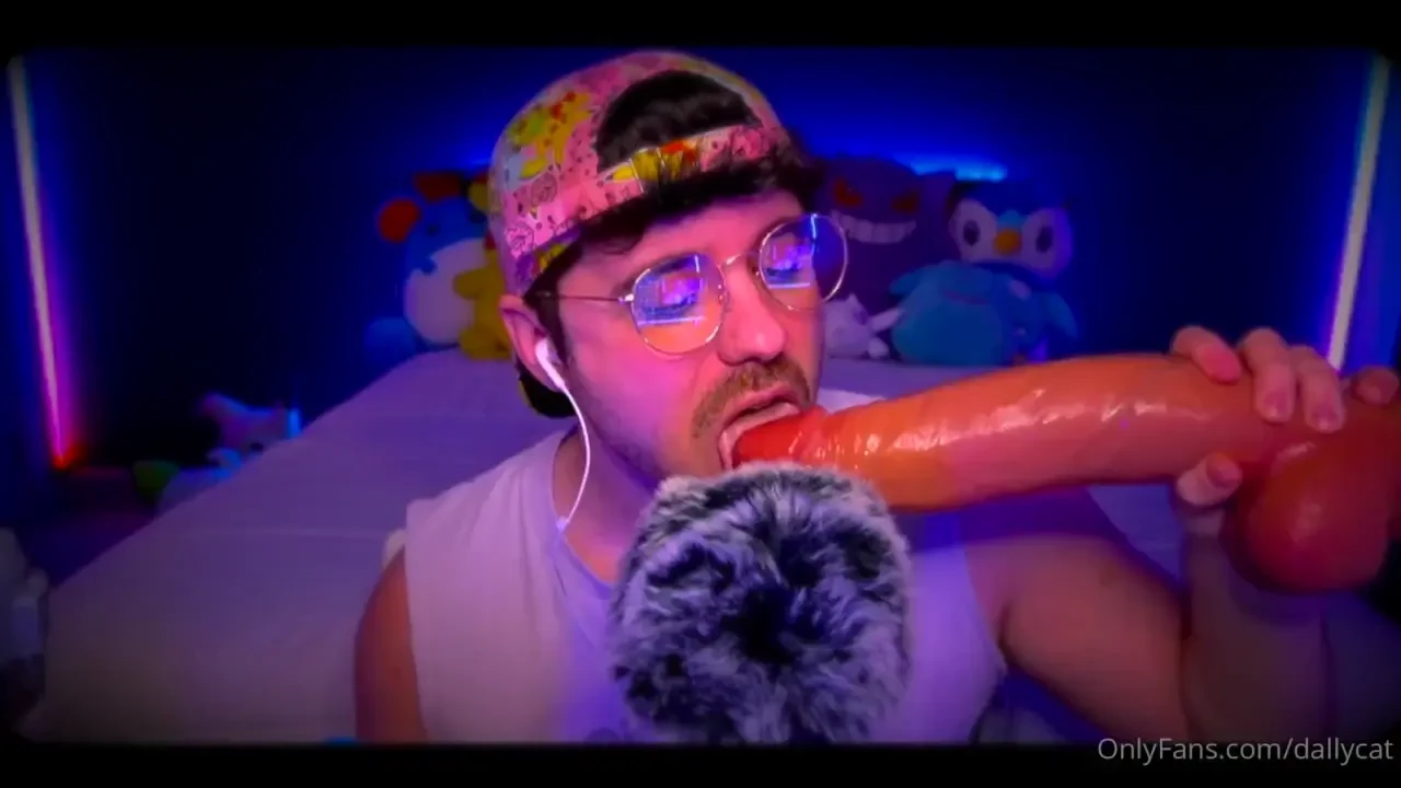 I love being a faggot idc idc 