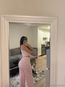 Long week huh it s time to leave it all behind and unwind and i ve got