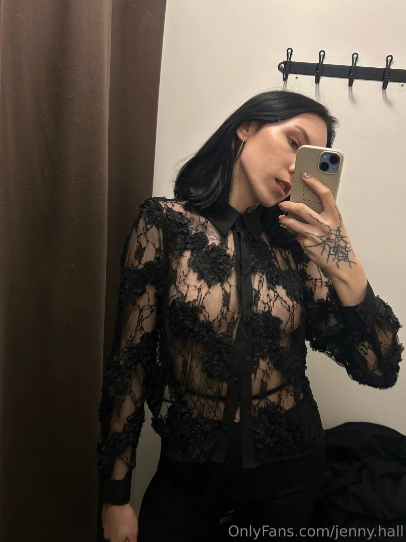 Black suits me doesn t it 