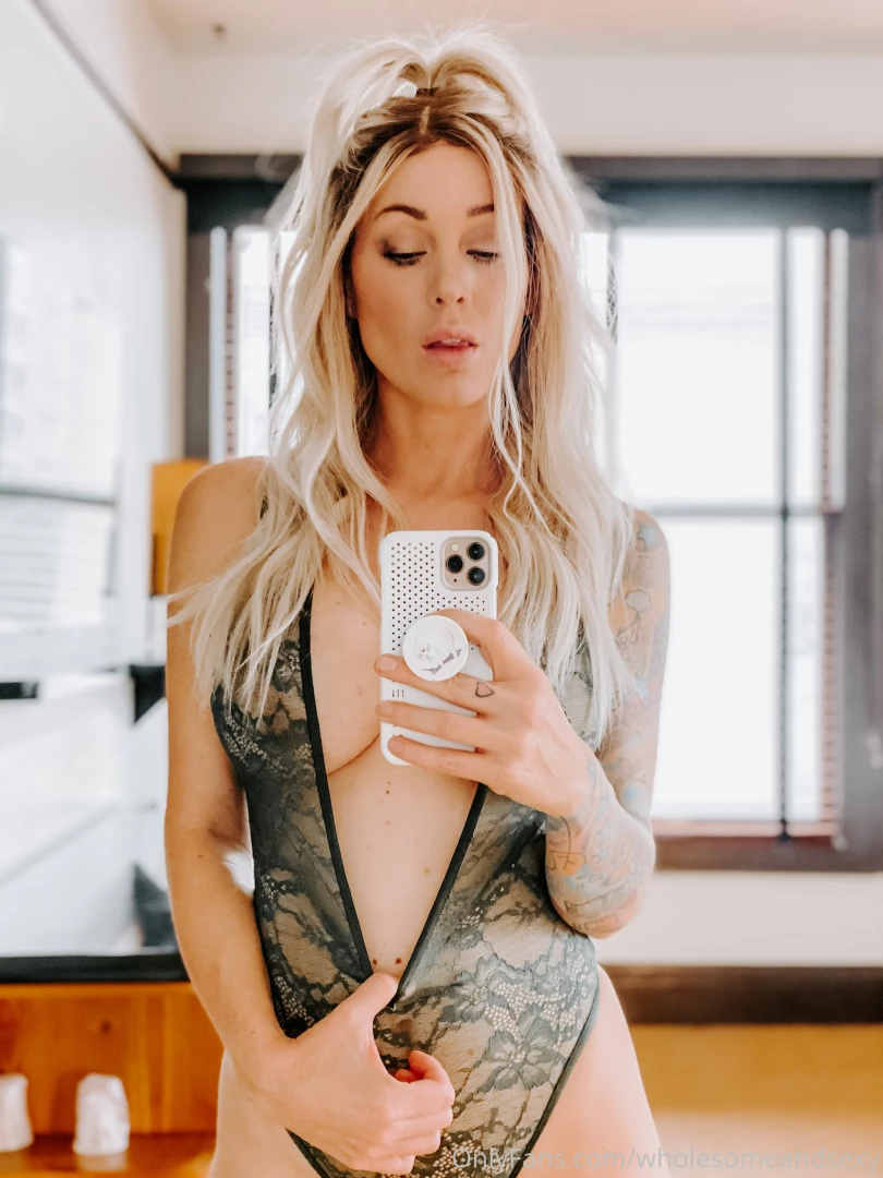 Last minute livestream tonight who s around maybe 8pm pst or so 