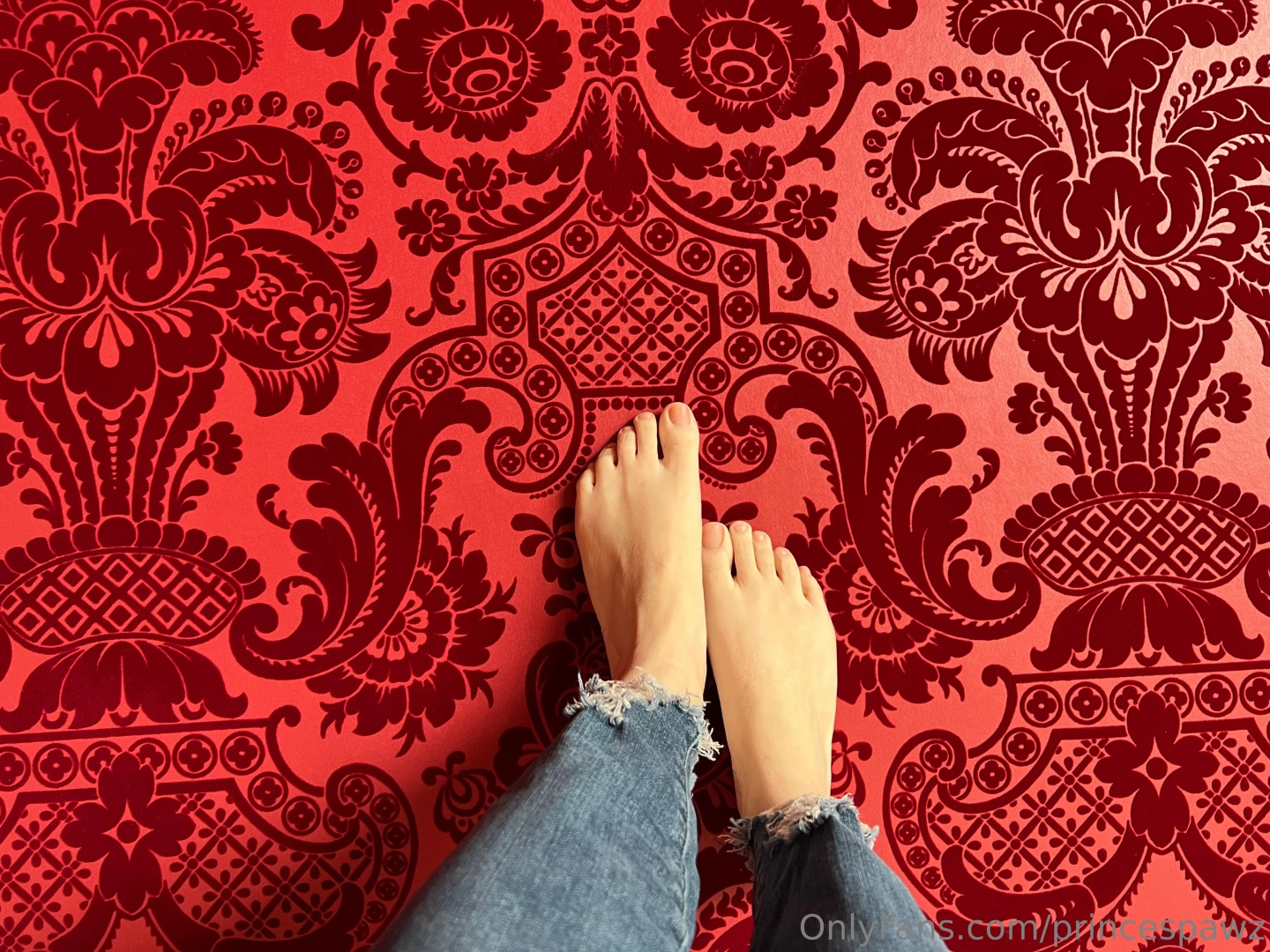 Lady in red part 413 