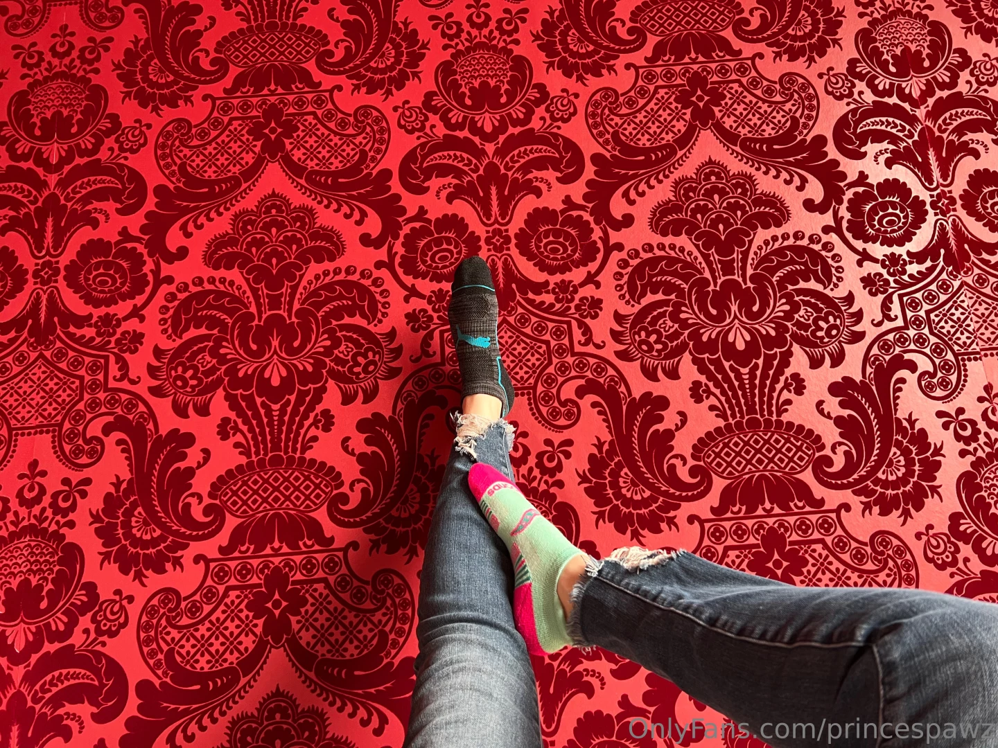 Lady in red part 410 