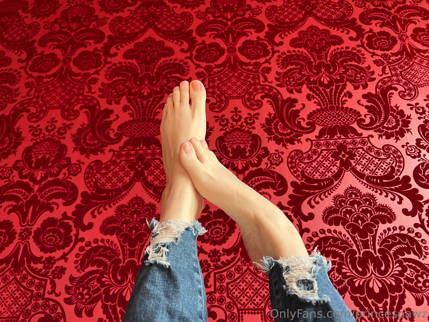 Lady in red part 414 