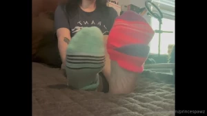 Would you sniff or lick first