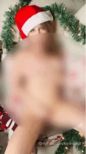 Tip 20 if you missed it a sensual christmas striptease and solo play