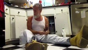 Full 15 minute version of honey call the plumber