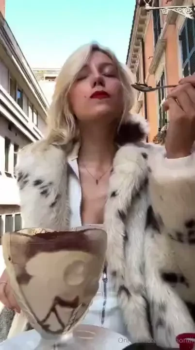 Craving something sweet i m here to satisfy that 