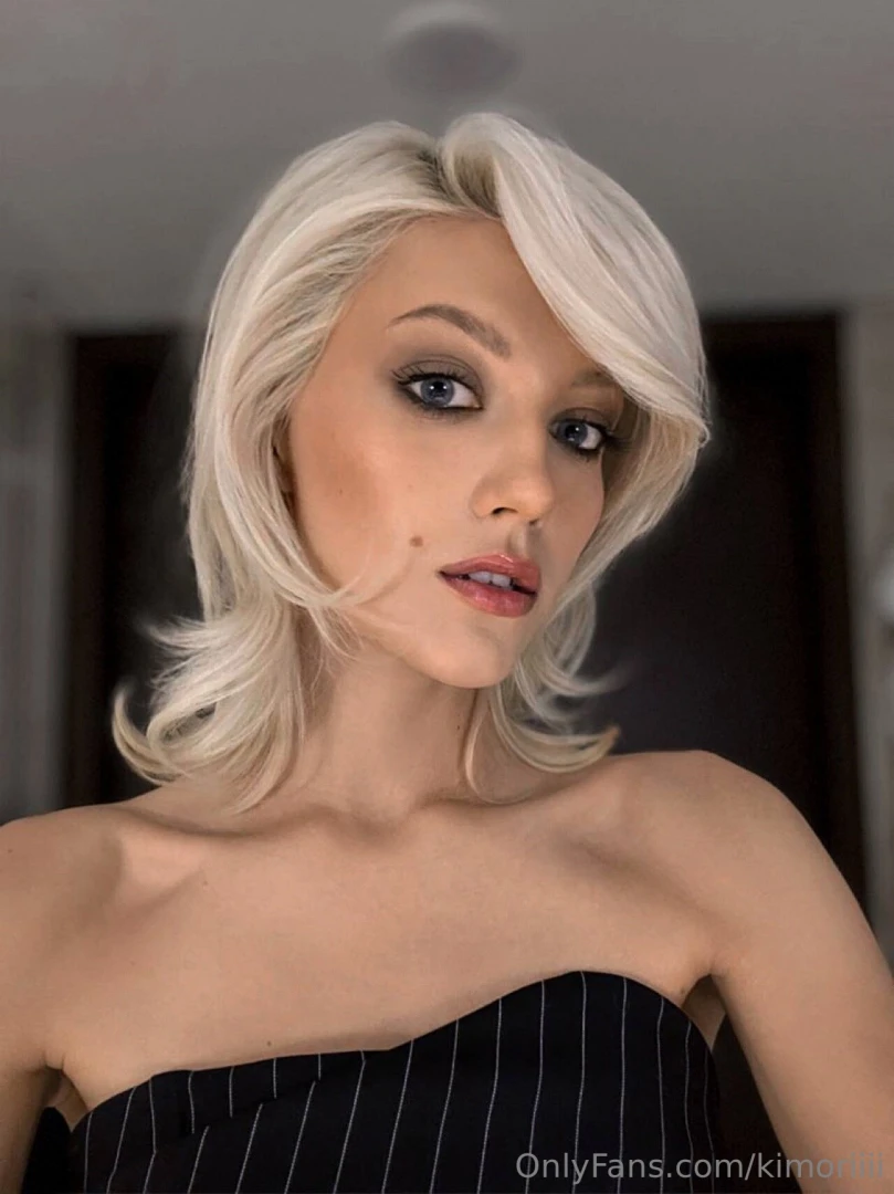 Experimenting with different looks through modeling and frequent 