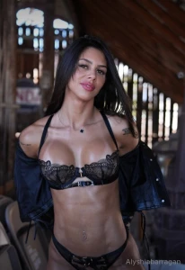 Free access to the sexiest babe certfiedcheekz click the link and