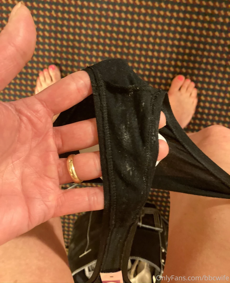 I also sell my creamy panties after play dates too they come to you 