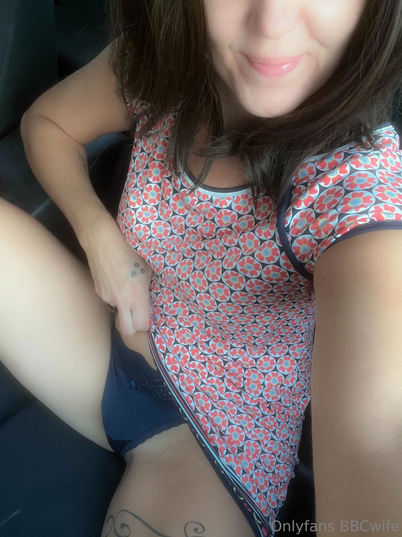 selfiewife1 - I m the hottest mom you ll find at the bus stop part 2 