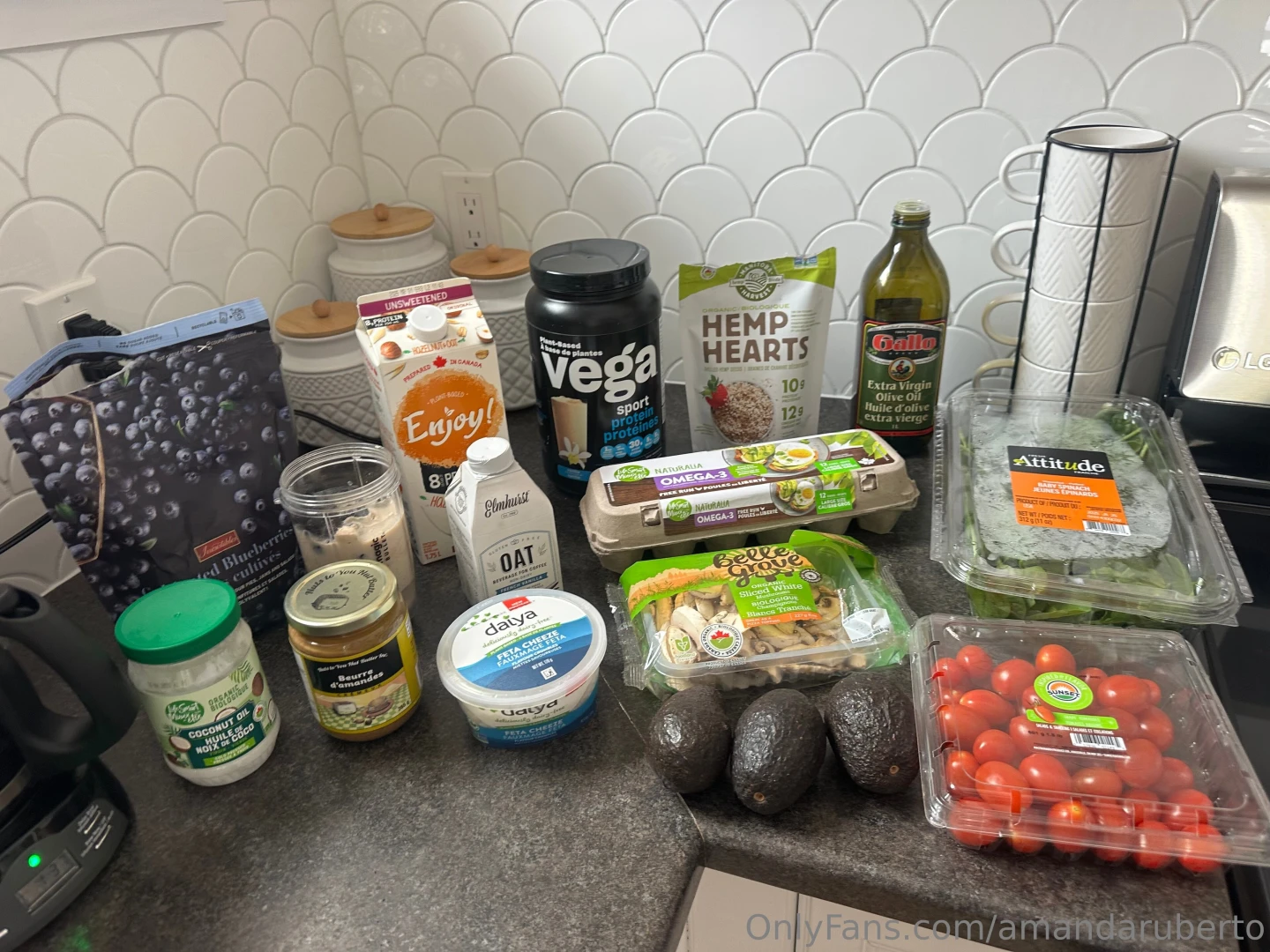 Cooking breakfast on live today come join 