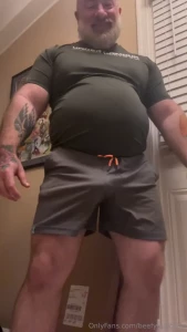 I don t bottom too often but this fella had a big thick pipe of a dick