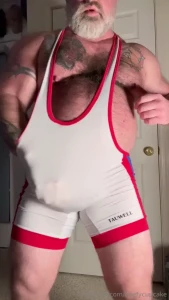Dad creams in his singlet