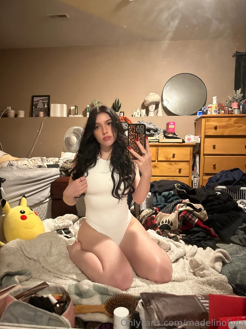 Before i cleaned my room but i rlly did 