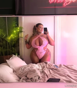 Hey darlings i have good news tonight i m doing hot video dickrates