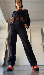 On your knees in front of your goddess