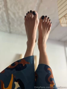 Feet in the air part 1