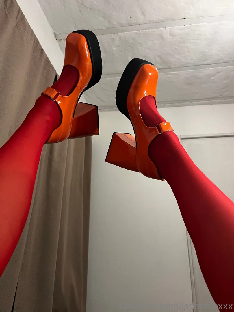 What do you think of my shoes 