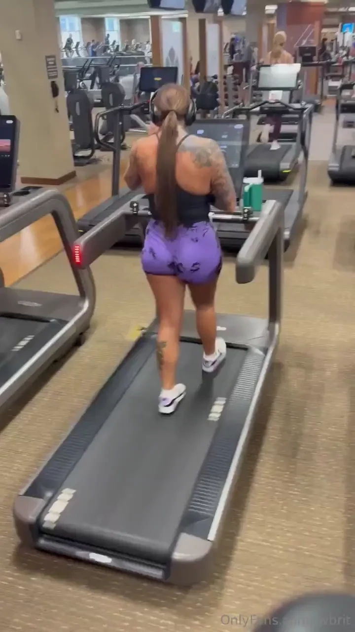 Who s going to the gym today 