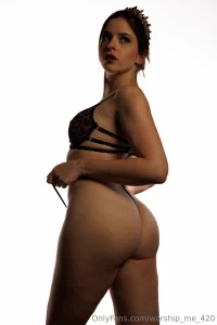 See more of my buns on worship_me_420_vip put renew on and get an