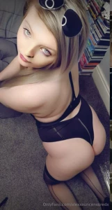 Want me to be soft and sweet or ruin your day with a filth drop