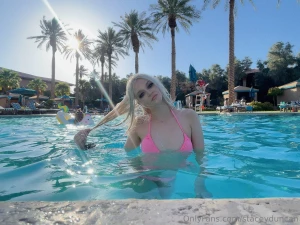 Fun in the sunnnn pool days with my girls xo