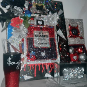 Happy october bitches who wants some more tip make my pu y wet part 4