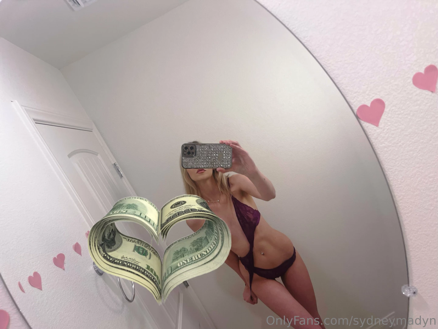 The only way to get the original nude version of these photo s is to part 1 