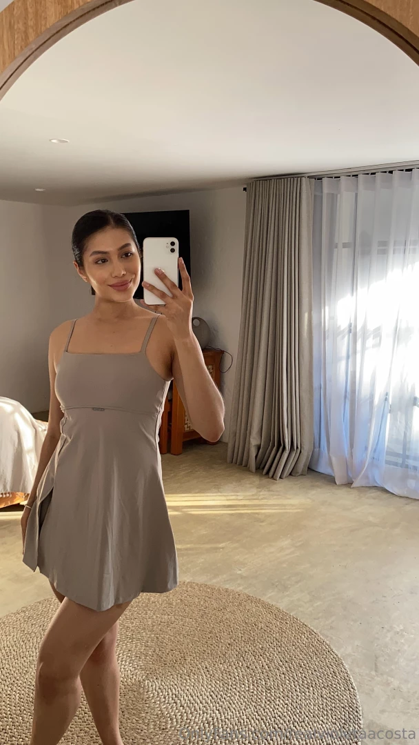 Simple look high value 