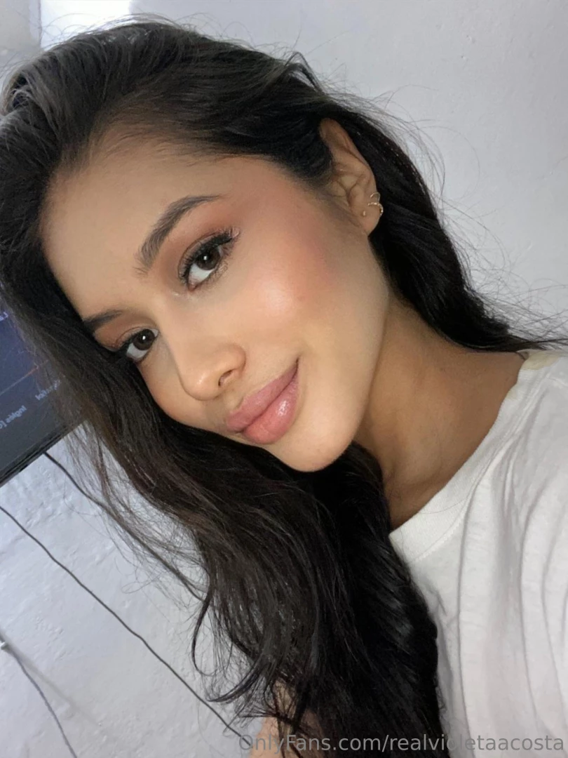 One look isn t enough but i ve got more 