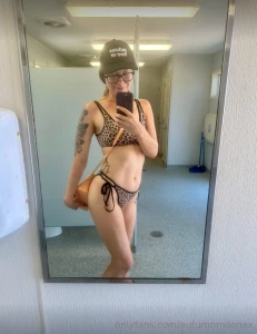 Controversial opinion i should be allowed to wear this outfit to the part 1