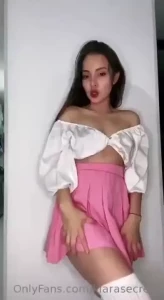 Feeling the groove and letting loose join me in this dance party as i part 4