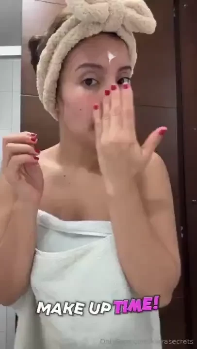 Wanna see how i prepare myself on my photoshoots here some behind the 