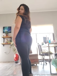 Vestirme de negro y quedar llena de pelos de gatos