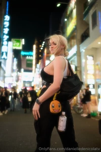 Sorry i ve been neglecting this page will work on posting more here lt