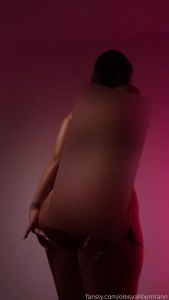 Fully oiled up arched back bending over legs spread big cheeks feet part 3