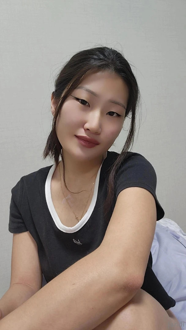 I love long conversations and longer nights 