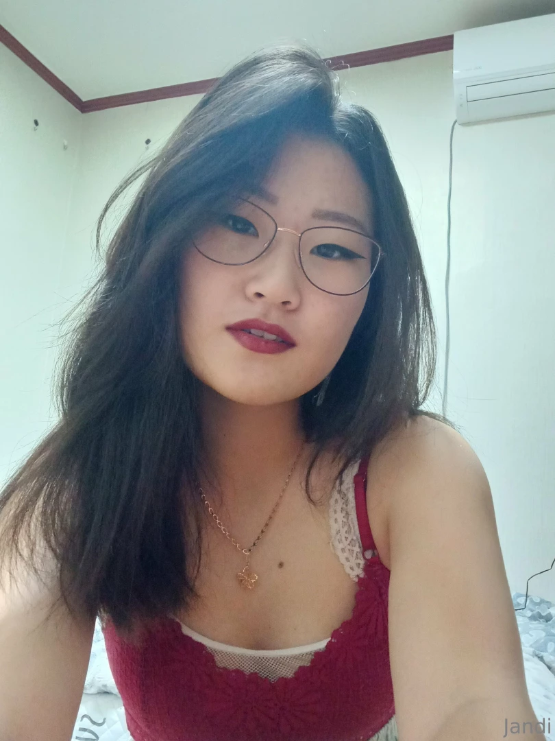 Do the glasses fit me 