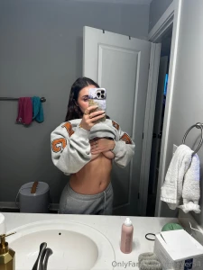 Should i move my hand part 141