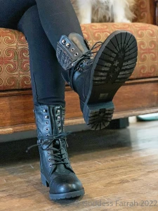 Happy birthday to me your goddess say your affirmations and lay part 1