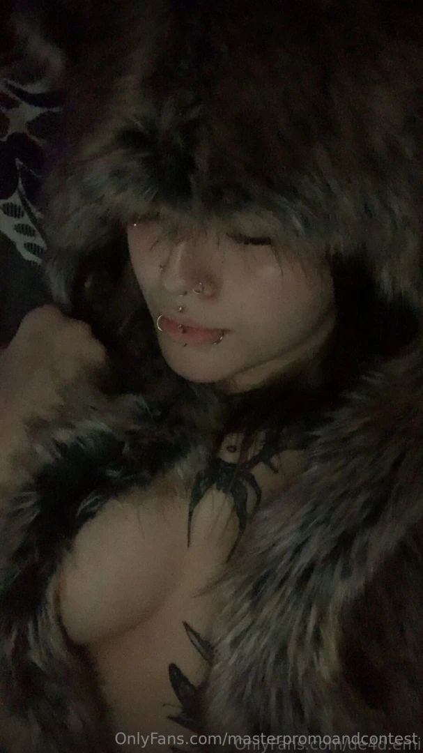 20 yr old emo slut ppv page gt gt de4d emi piercings and tattoos part 1 