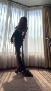 Can an all black outfit catch your attention part 12