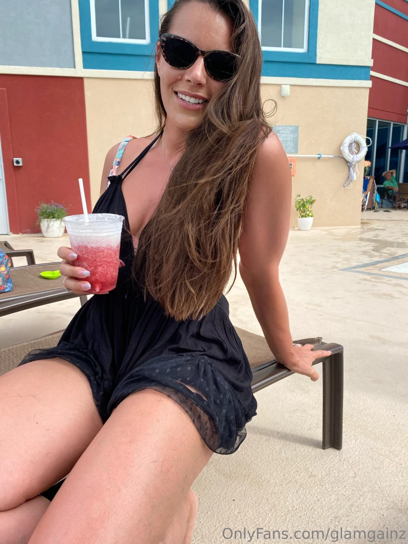 Are you ready for the weekend yet i sure am 