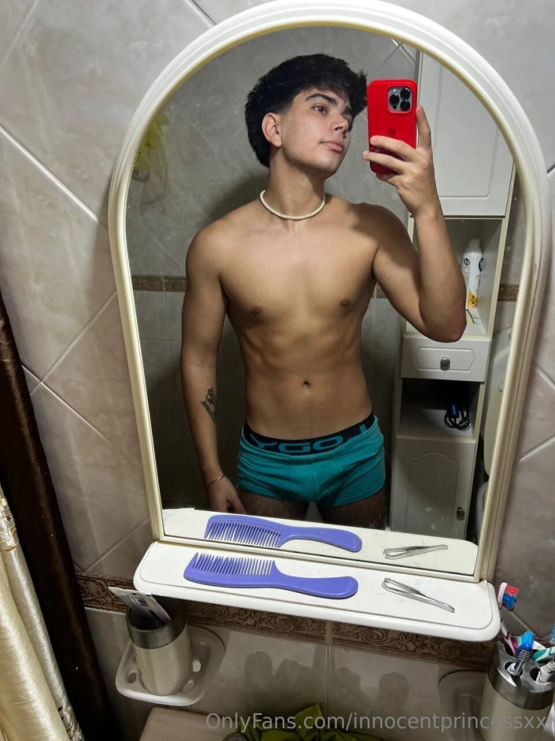 Hi i m an argentinian student who likes to misbehave this is my free part 3 