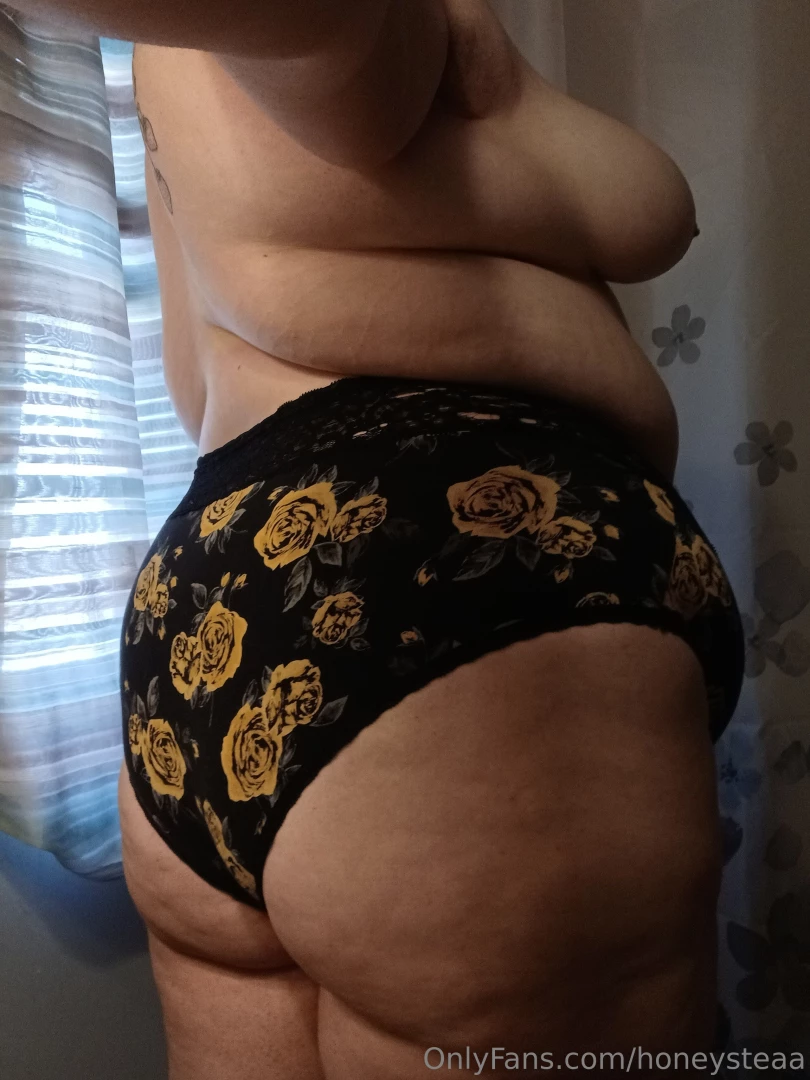 My potd and a few pics from when i played part 5 