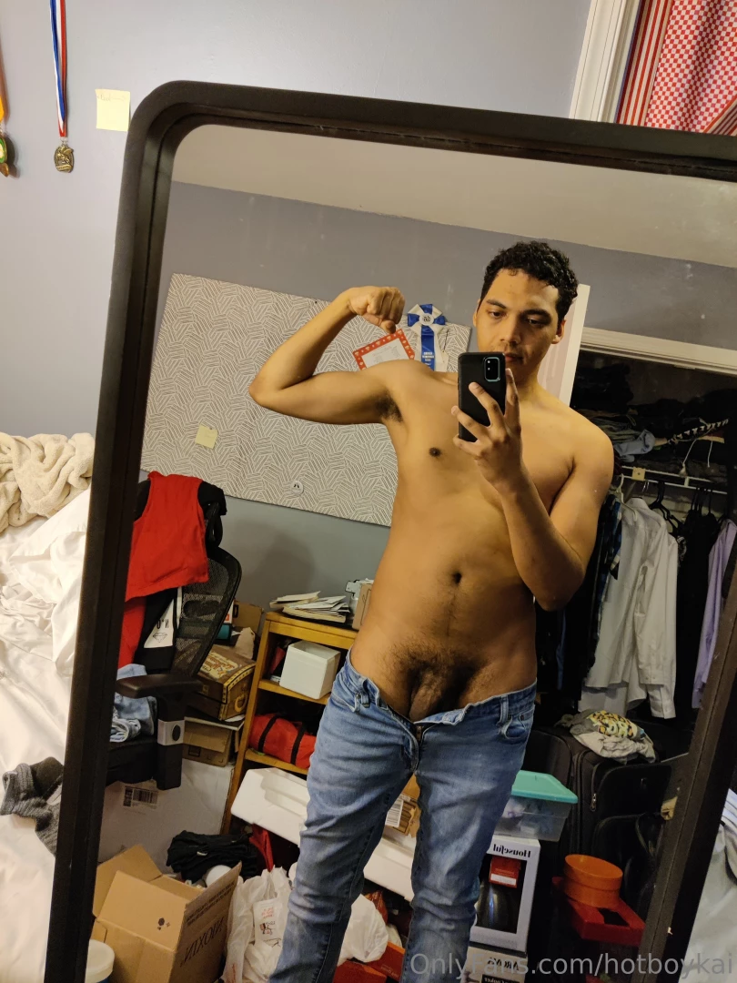 Getting a little more muscular lately 